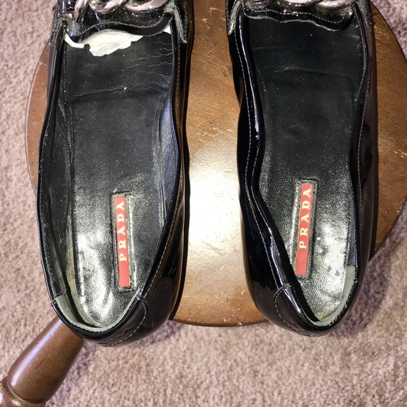 🔷💠PRADA🔷💠PATENT LEATHER LOAFERS 🔷💠 - Picture 5 of 8